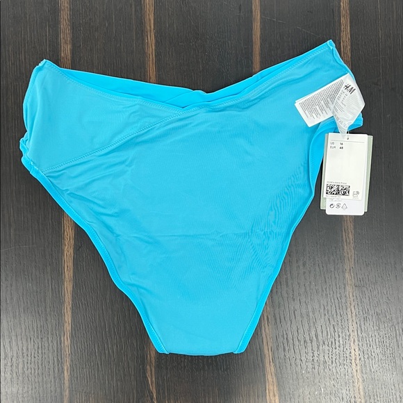 🔥2/$15🔥 NWT - H&M Brazilian Bikini Bottoms, Turquoise – Size 16 - Picture 7 of 9